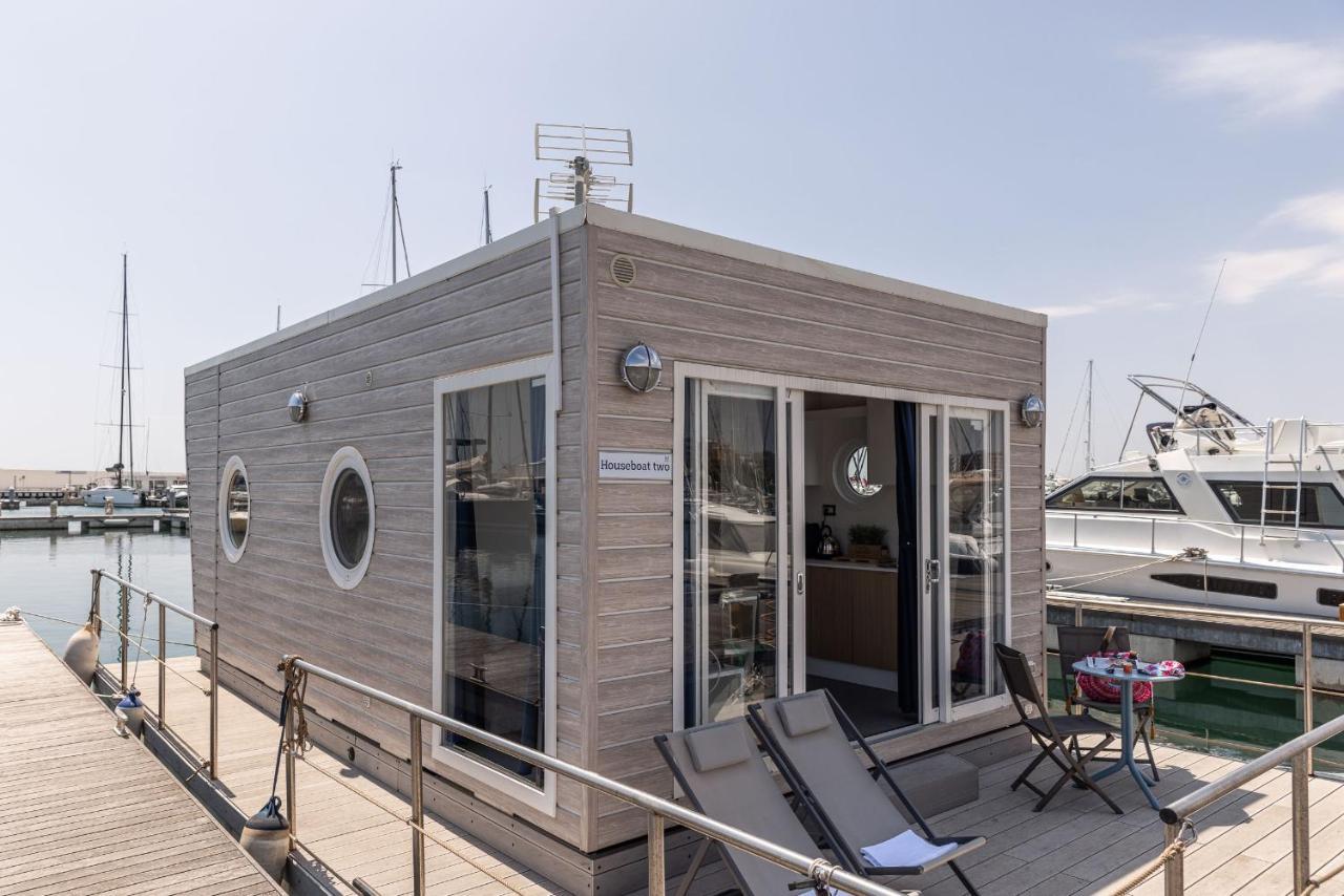 曼弗雷多尼亚 Marina Del Gargano Houseboat酒店 外观 照片